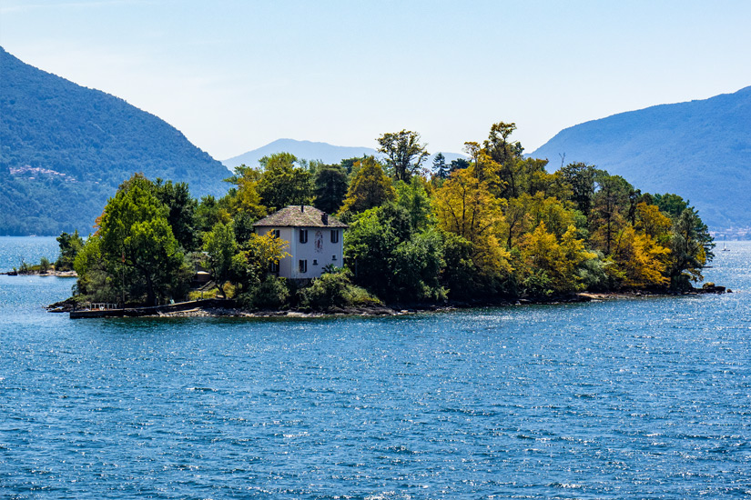 Die-kleinere-der-Brissago-Inseln