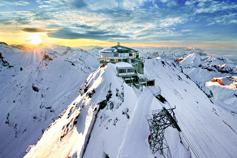 Skyline-View-Plattform-auf-dem-Schilthorn