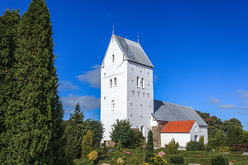 Ringkobing Fjord Lonborg Kirche
