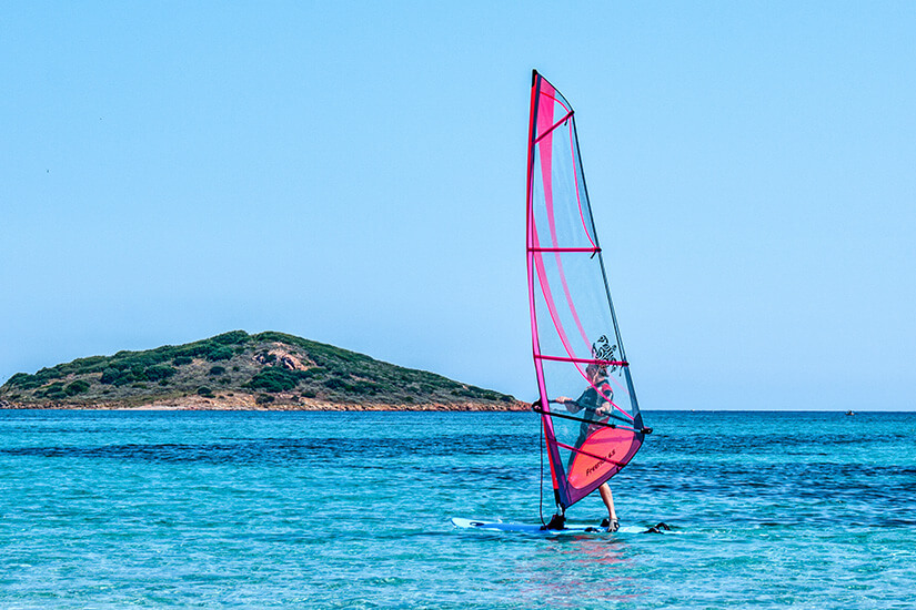 Korsika Windsurfing