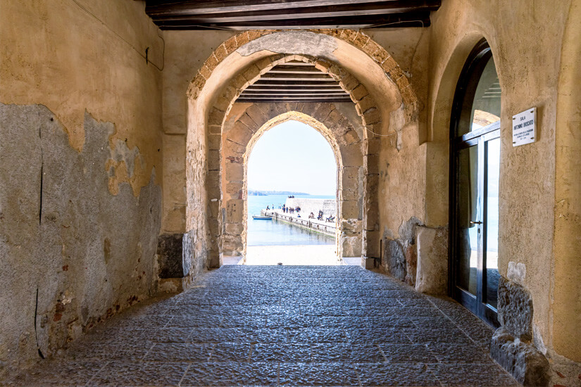 Cefalu Porta Pescara