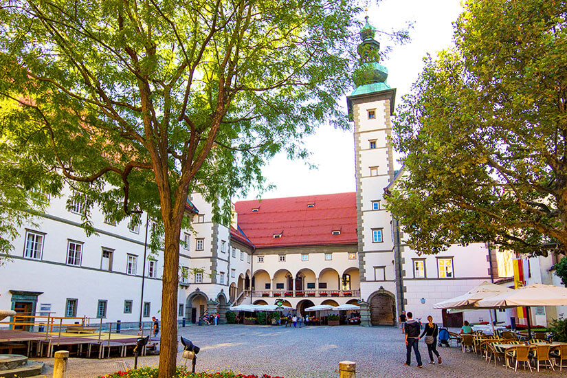 Klagenfurt am Woerthersee Landhaus