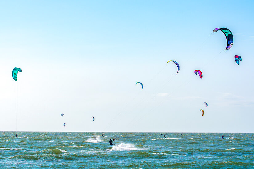 Renesse Surfing