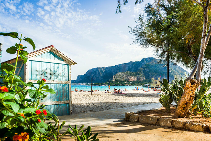 Sizilien Straende Mondello Beach