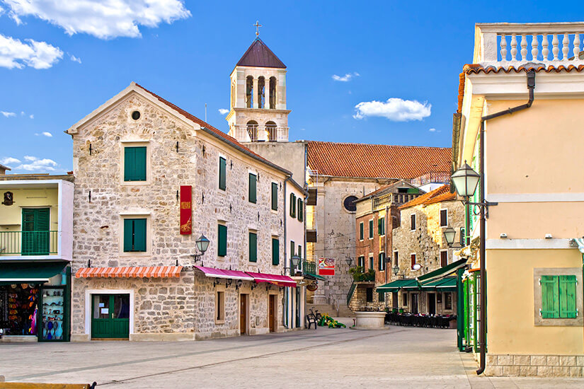 Vodice Kirche